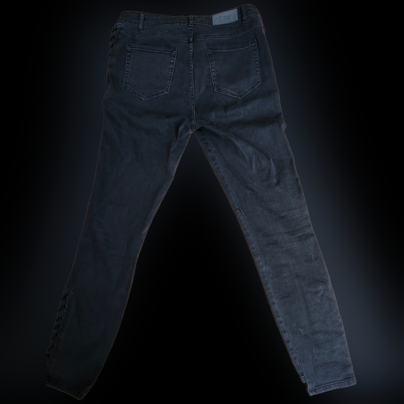 Zara Black Jeans with Button and Zipper Fly and Laced Hip and Ankle Detail - Picture 2 of 7